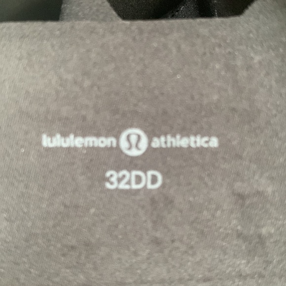 Lululemon Like Nothing Bra Black 32D - Picture 7 of 8